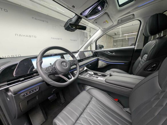 2026 Voyah Dream I, чёрный, 8800000 рублей - вид 1