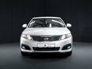 2010 Kia Magentis II Рестайлинг, серебристый, 949000 рублей, вид 2