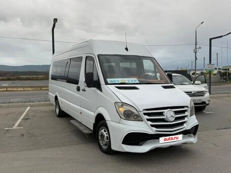 2013 Mercedes-Benz Sprinter, белый, 1870000 рублей, вид 3