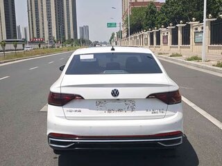 2022 Volkswagen Sagitar III Рестайлинг, белый, 1205030 рублей, вид 5