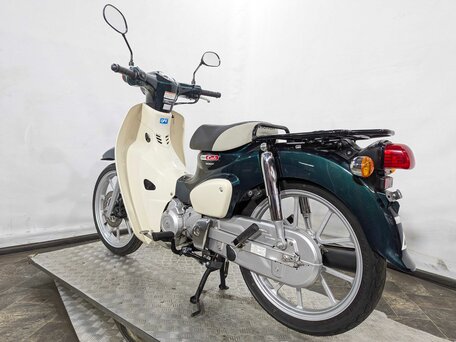 2022 Honda Super Cub, белый, 299000 рублей, вид 4
