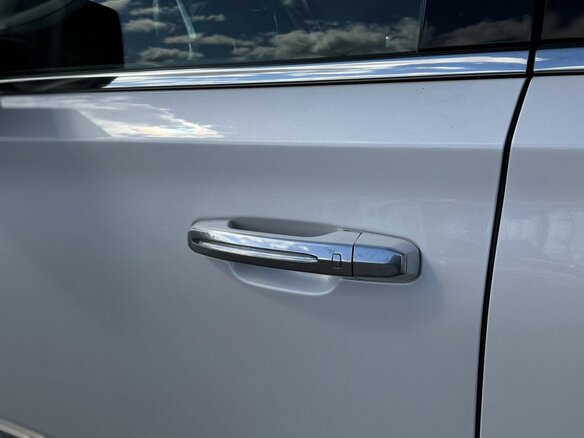 2020 Cadillac Escalade IV, белый, 3665000 рублей - вид 7