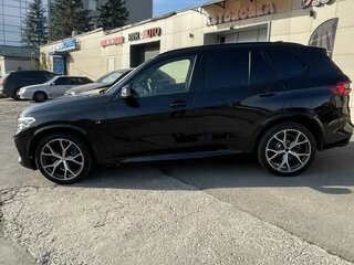 2020 BMW X5 30d IV (G05/G18), чёрный, 7500000 рублей, вид 1