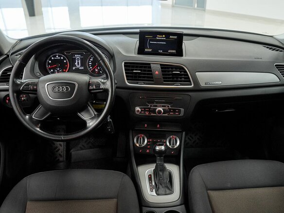 2014 Audi Q3 I (8U), белый, 1637000 рублей - вид 11