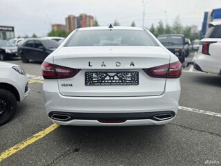 2026 Lada (ВАЗ) Vesta I Рестайлинг (NG), белый, 1685000 рублей, вид 5
