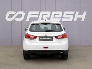 2013 Mitsubishi ASX I Рестайлинг, белый, 999000 рублей, вид 4