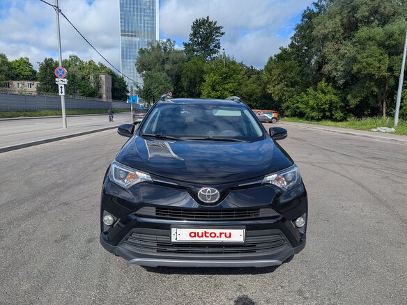 2016 Toyota RAV4 IV (XA40) Рестайлинг, чёрный, 2300000 рублей - вид 1