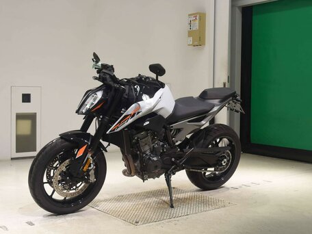 2023 KTM 790 Duke, серый, 847000 рублей, вид 4