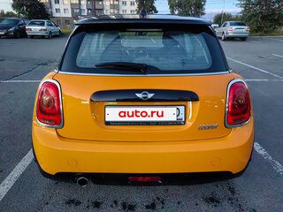 2017 Mini Hatch Cooper III (F55/F56), оранжевый, 1575000 рублей, вид 4