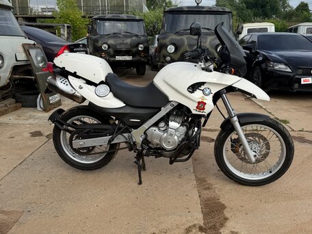 2002 BMW F 650 GS, белый, 300000 рублей, вид 3