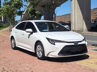 2022 Toyota Levin XII (E210), белый, 1255000 рублей, вид 4
