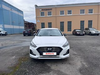 2018 Hyundai Sonata VII (LF) Рестайлинг, белый, 1100000 рублей, вид 2
