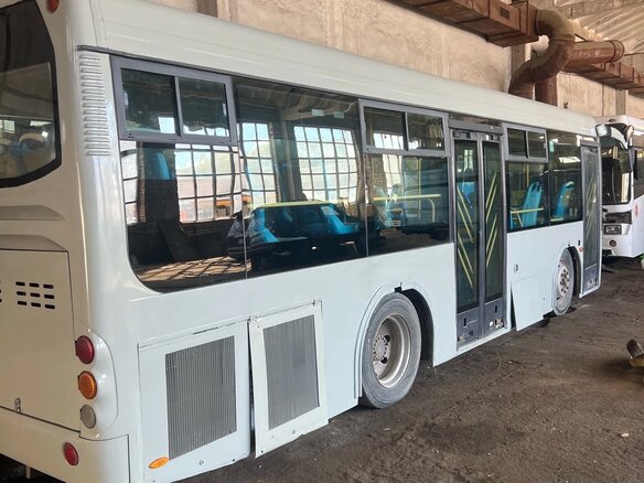 2008 Higer KLQ 6891, серый, 625000 рублей - вид 3