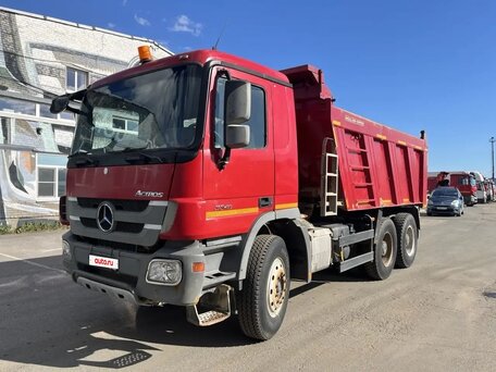 2018 Mercedes-Benz Actros, красный, 3900000 рублей, вид 1