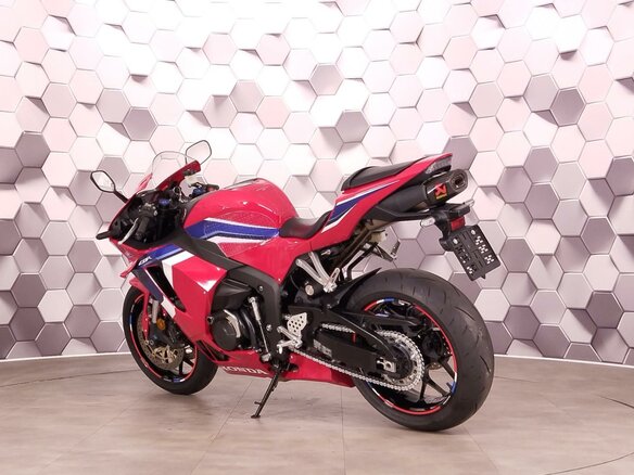 2021 Honda CBR 600RR, красный, 1329000 рублей - вид 7