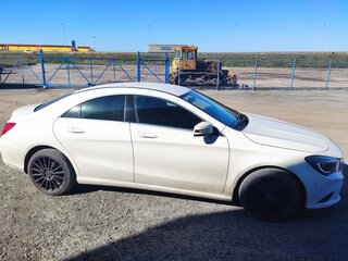 2015 Mercedes-Benz CLA 200 I (C117, X117), белый, 1570000 рублей, вид 2