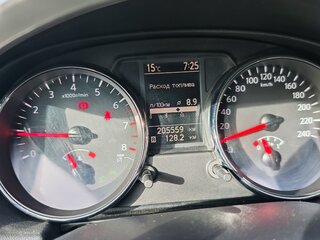 2012 Nissan Qashqai I Рестайлинг, серебристый, 899000 рублей, вид 3