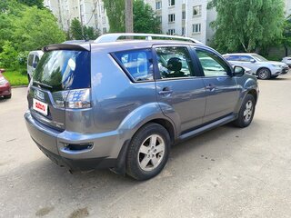 2010 Mitsubishi Outlander II Рестайлинг, серый, 699000 рублей, вид 5
