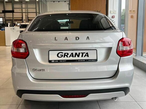 2026 Lada (ВАЗ) Granta I Рестайлинг, серебристый - вид 3
