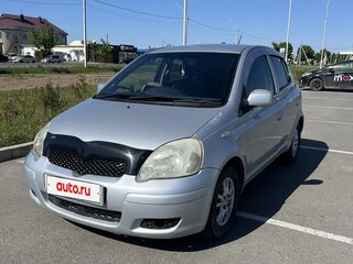 2003 Toyota Vitz I (P10), серебристый, 365000 рублей, вид 1