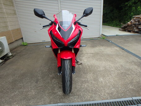 2022 Honda CBR 650R, красный, 1100000 рублей, вид 2