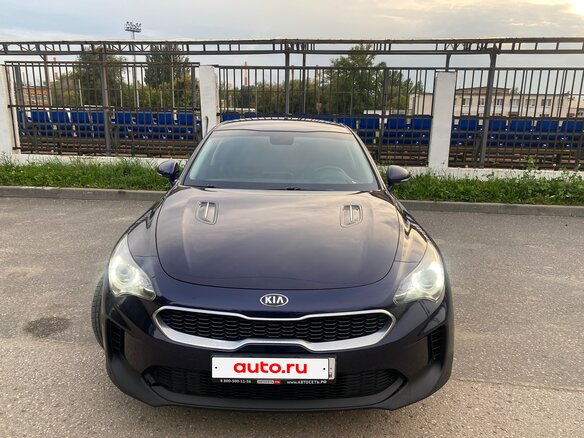 2019 Kia Stinger I, синий, 2000000 рублей - вид 1