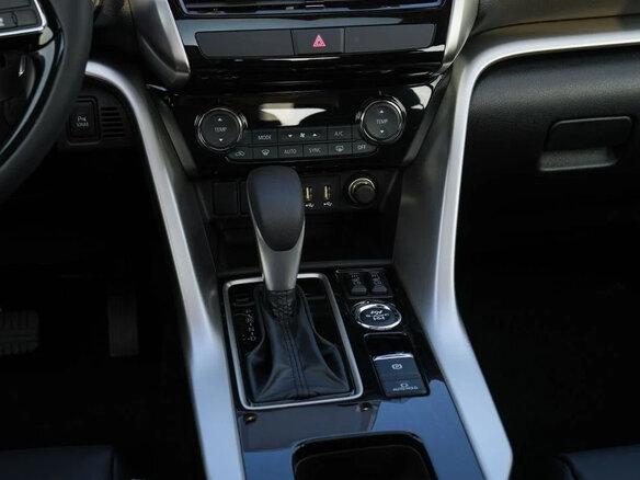 2026 Mitsubishi Eclipse Cross I Рестайлинг, белый, 3350000 рублей - вид 13