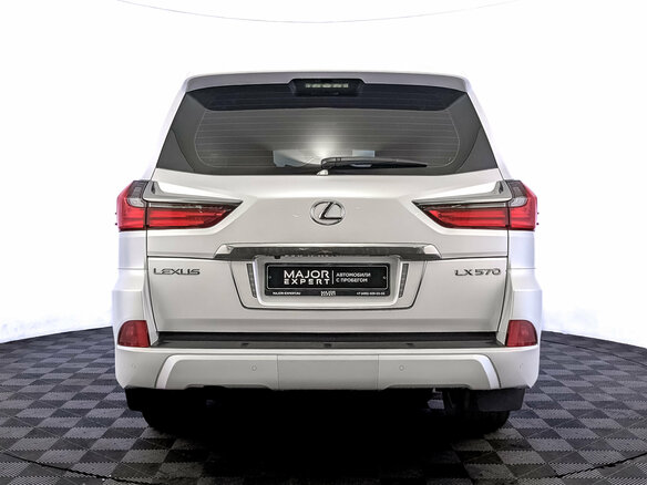 2020 Lexus LX 570 III Рестайлинг 2, белый, 10900000 рублей - вид 5