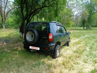 2004 Chevrolet Niva I, зелёный, 330000 рублей, вид 5