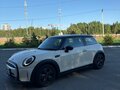 2022 Mini Hatch Cooper D III (F55/F56) Рестайлинг 2, белый, 2220000 рублей - вид 3