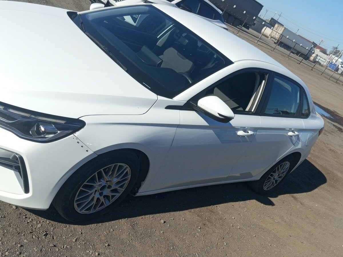 Открыть фотографии: Geely Emgrand II