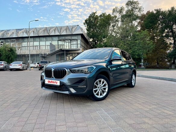 2019 BMW X1 18d xDrive II (F48) Рестайлинг, серый, 2699000 рублей