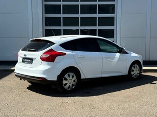 2012 Ford Focus III, белый, 656000 рублей, вид 5
