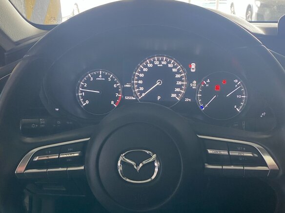 2020 Mazda 3 Axela IV (BP), серый, 2100000 рублей - вид 3