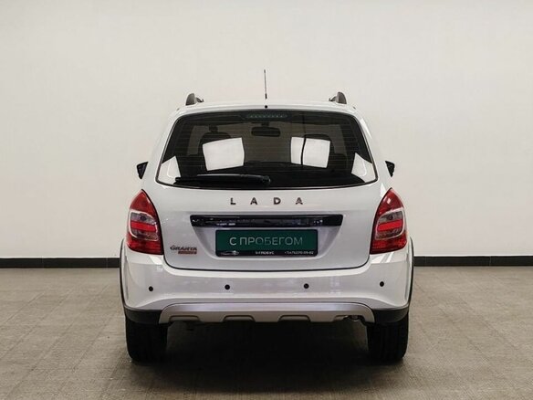 2023 Lada (ВАЗ) Granta Cross I Рестайлинг, белый, 920000 рублей - вид 6