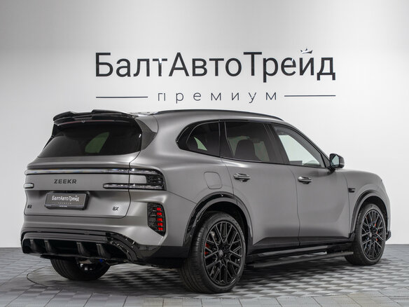 2026 Zeekr 8X Dawn, чёрный, 13690000 рублей - вид 6