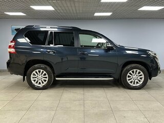 2015 Toyota Land Cruiser Prado 6-speed 150 Series Рестайлинг 1, серый, 3010000 рублей, вид 4