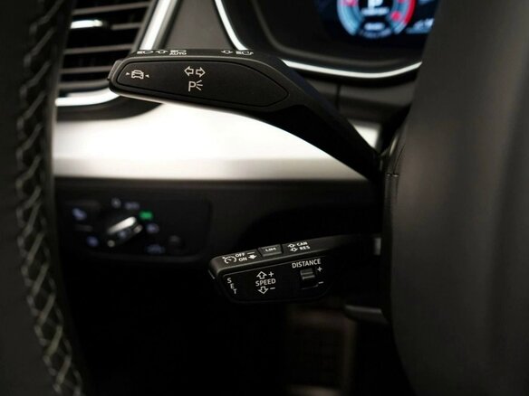 2024 Audi Q5 40 TDI II (FY) Рестайлинг, чёрный, 5900000 рублей - вид 25