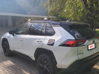 2020 Toyota RAV4 V (XA50), белый, 3750000 рублей, вид 5