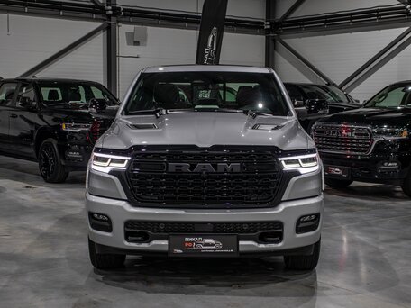 2026 Ram 1500 Crew Cab eTorque V Рестайлинг, серебристый, 11300000 рублей, вид 2