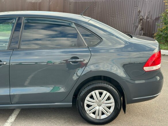 2013 Volkswagen Polo V, серый, 890000 рублей - вид 14
