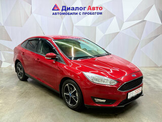 2016 Ford Focus III Рестайлинг, красный, 910000 рублей, вид 3