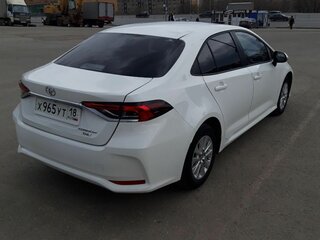 2020 Toyota Corolla XII (E210), белый, 1799999 рублей, вид 3