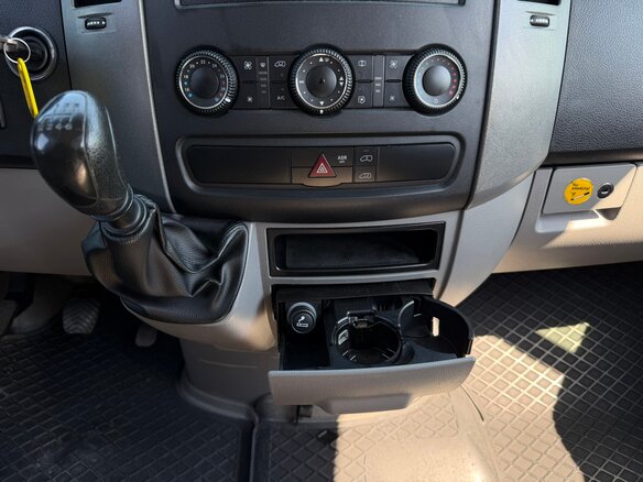 2007 Mercedes-Benz Sprinter, синий, 2200000 рублей - вид 14
