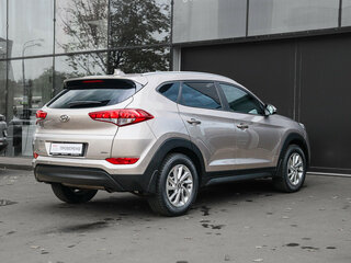 2016 Hyundai Tucson III, бежевый, 2150000 рублей, вид 4