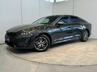 2021 Kia K5 III, серый, 2350000 рублей, вид 1