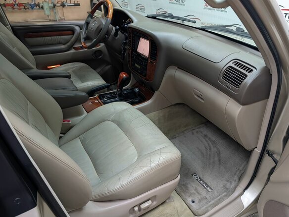 2002 Lexus LX 470 II, золотистый, 1699000 рублей - вид 17