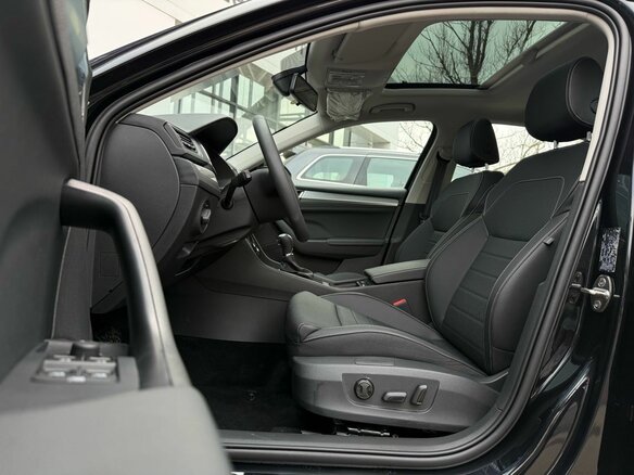 2025 Skoda Superb III Рестайлинг, чёрный, 3290000 рублей - вид 12