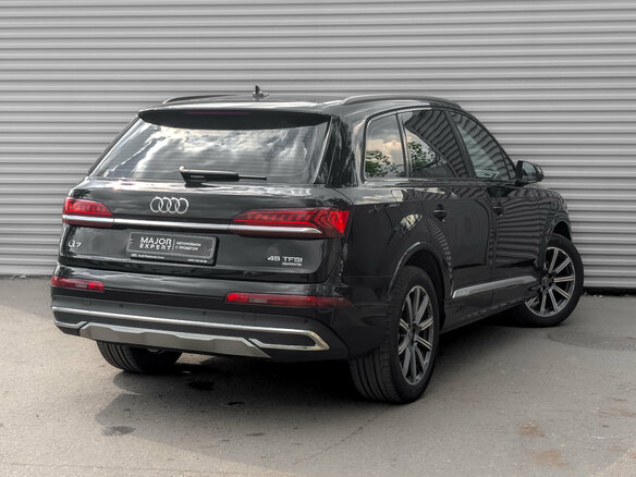 2023 Audi Q7 45 TFSI II (4M) Рестайлинг, чёрный, 6950000 рублей - вид 5