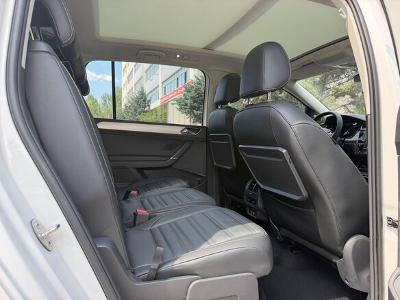 2021 Volkswagen Touran L II, белый, 1755000 рублей - вид 21